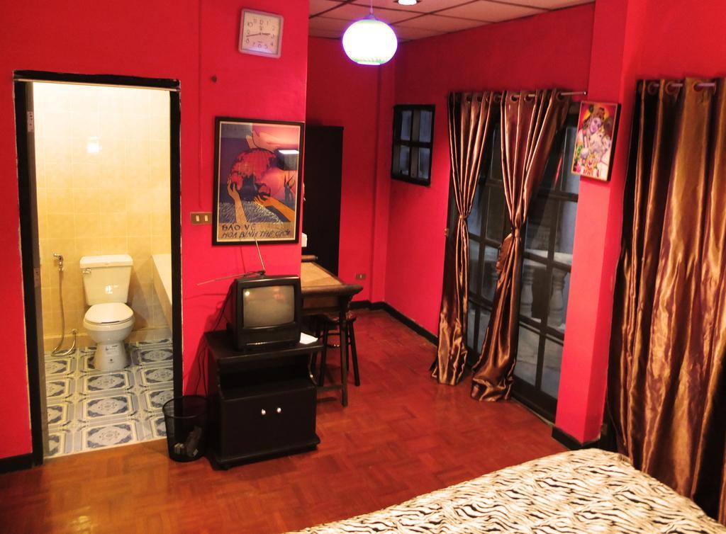 Guest house Funki Nimman 2*