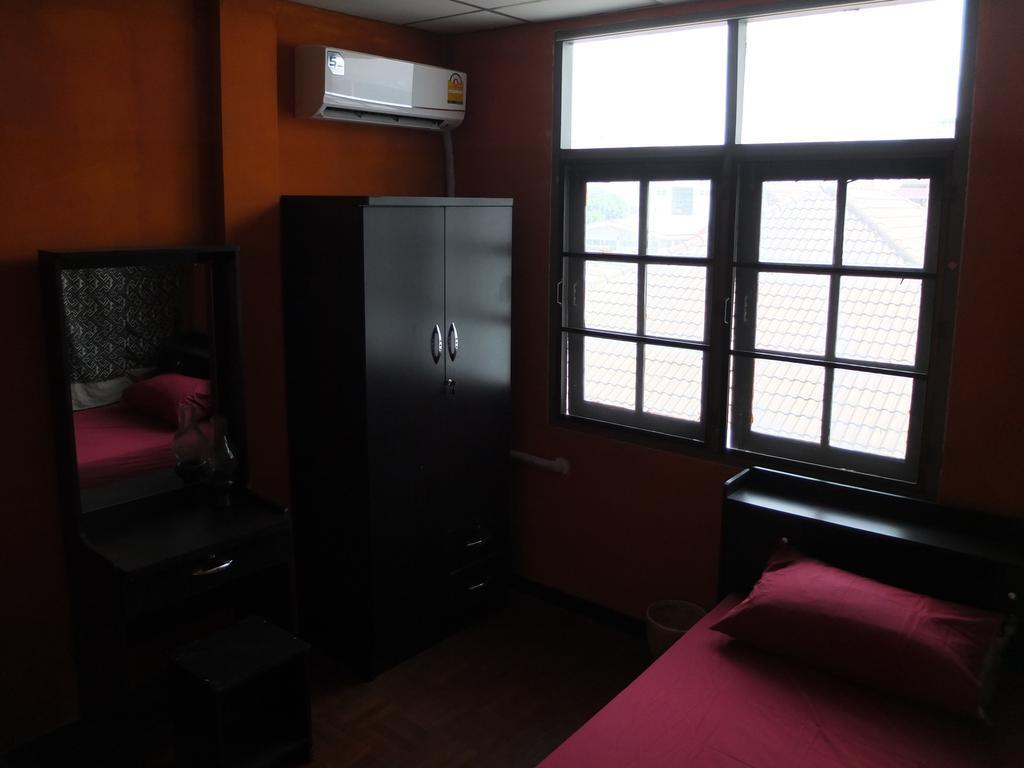Funki Nimman Guest house