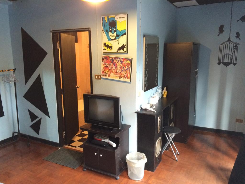 Funki Nimman Guest house